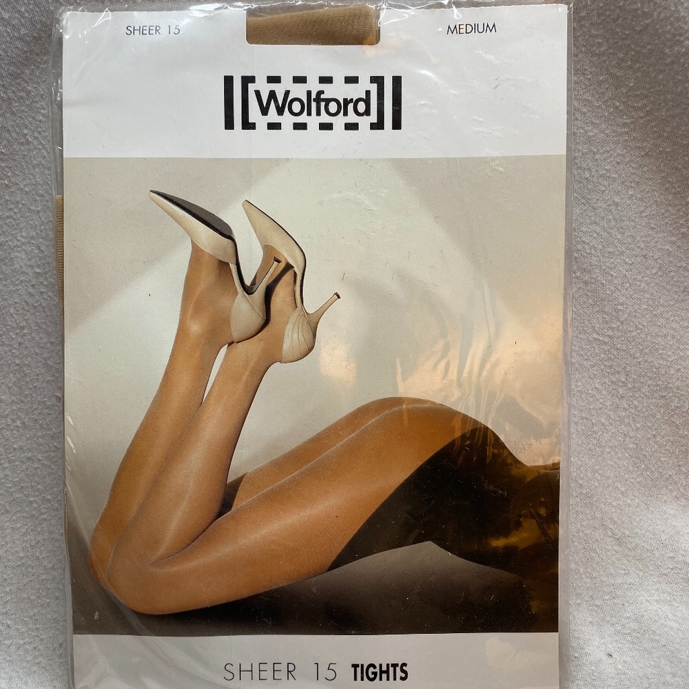 Wolford Sheer 15 Tights Medium- Color Cosmetic